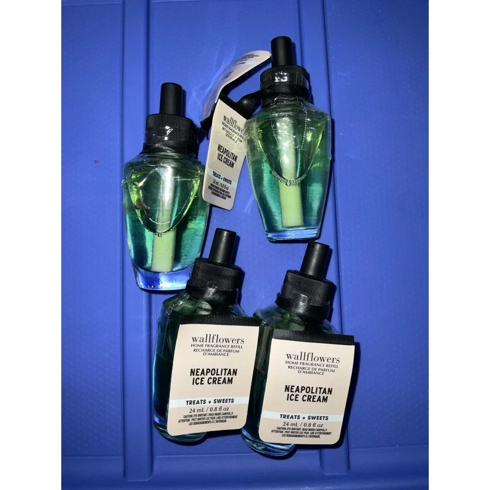 Bath and Body Works Wallflowers Refill Neapolitan Ice Cream 4 Pack Sweets